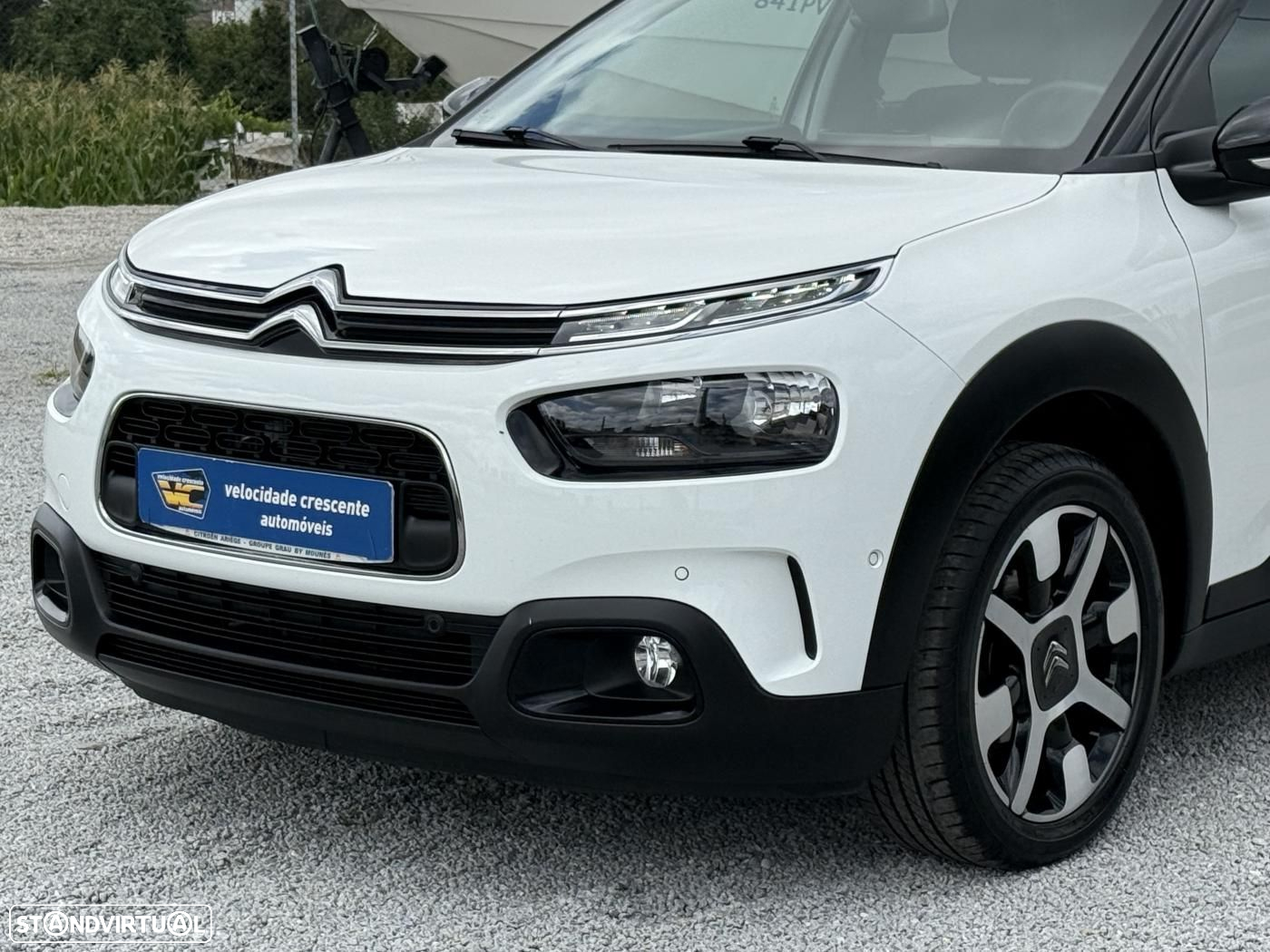 Citroën C4 Cactus 1.2 PureTech Shine - 4