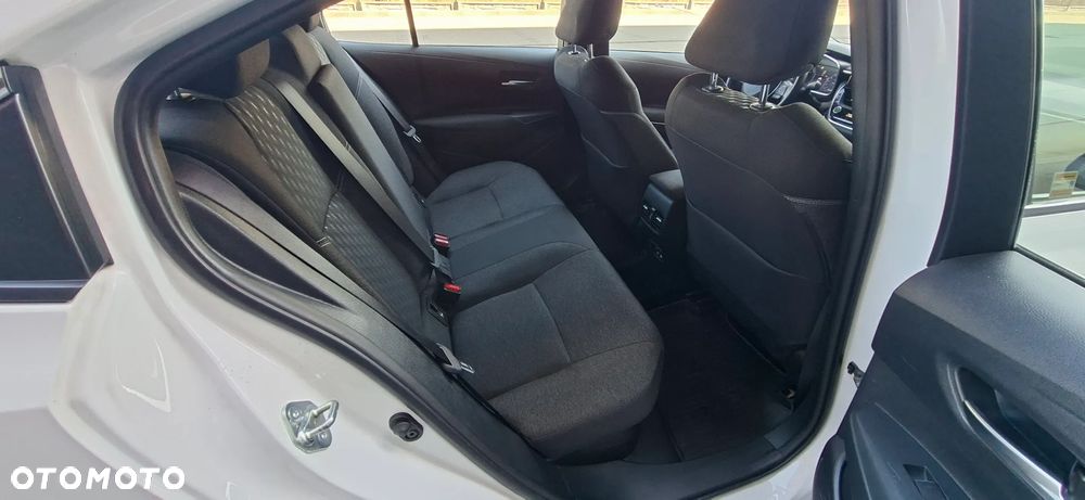 Toyota Corolla 1.8 Hybrid Comfort - 22