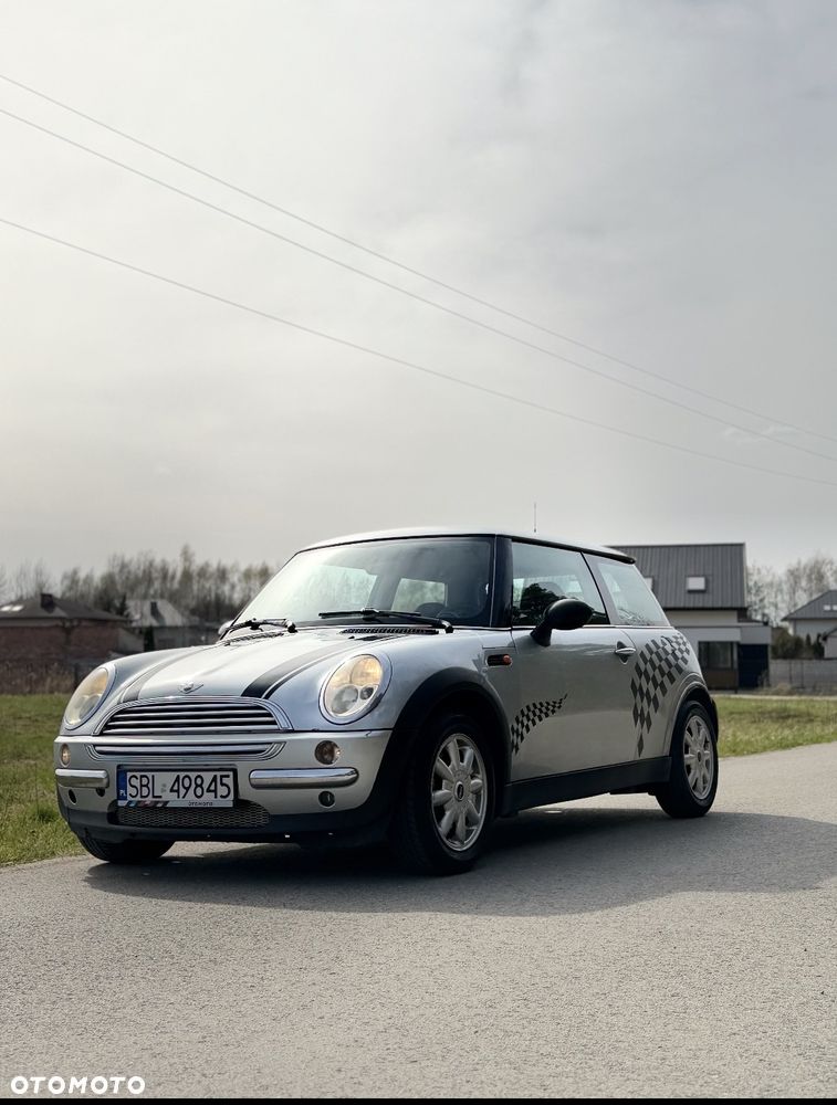 MINI ONE Seven - 1