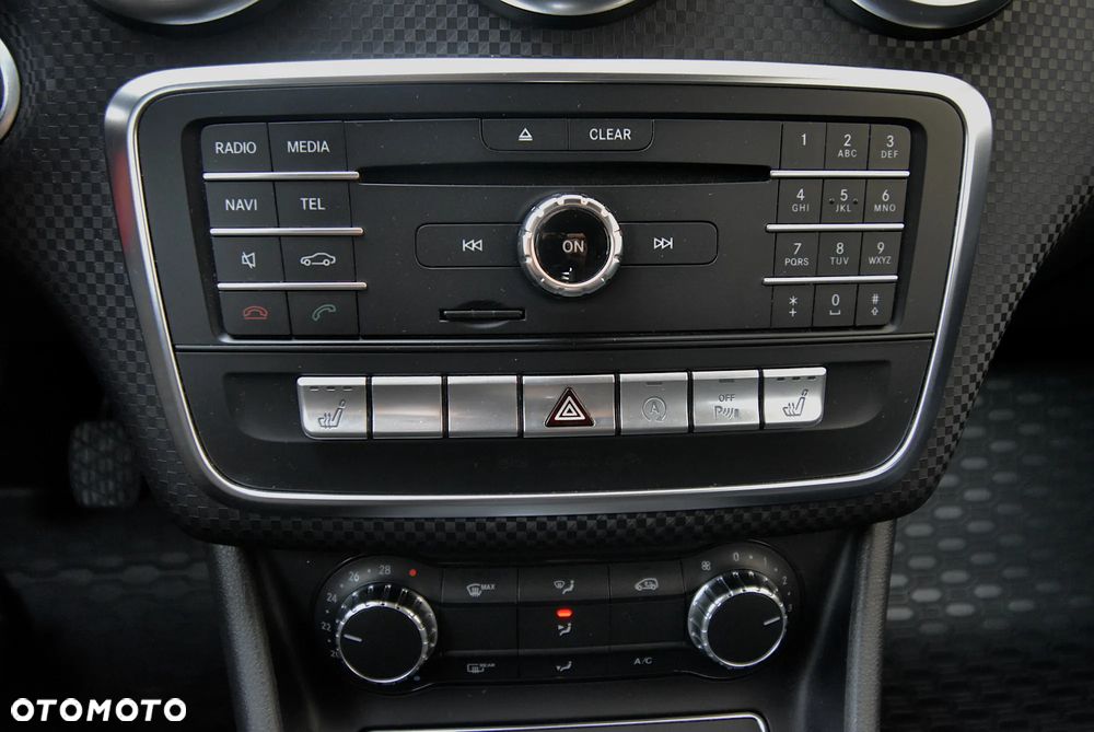 Mercedes-Benz Klasa A 180 (BlueEFFICIENCY) Urban - 16