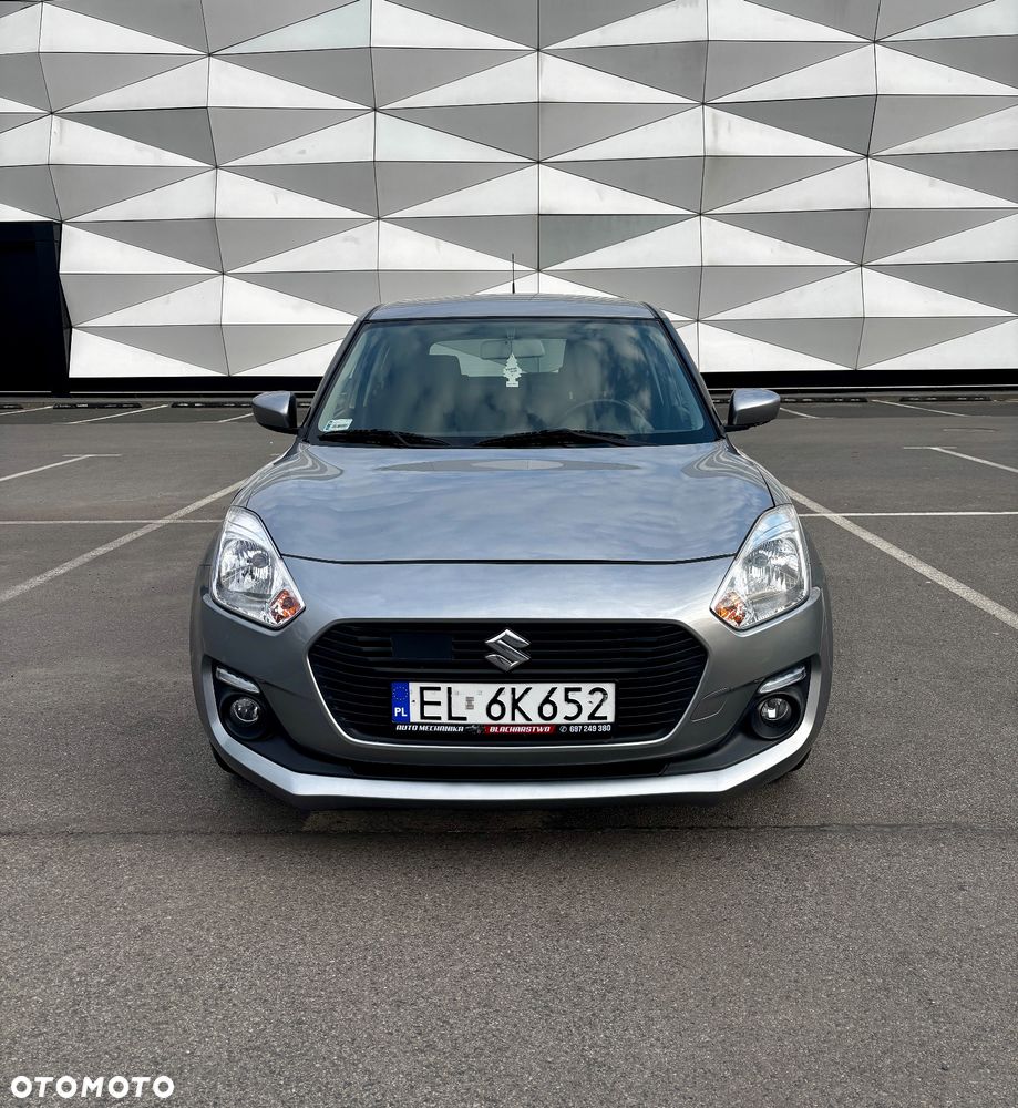 Suzuki Swift - 4