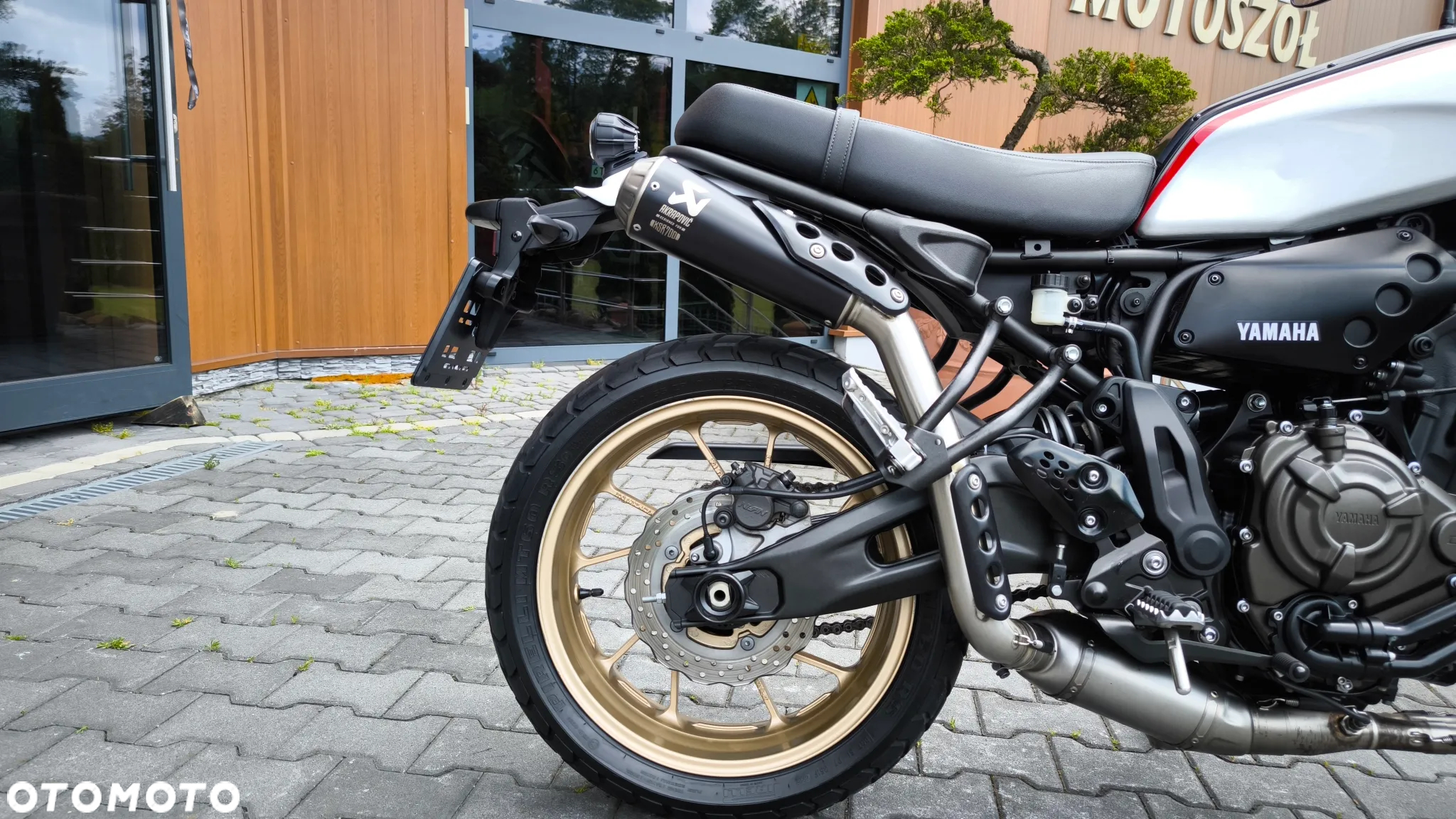 Yamaha XSR - 19