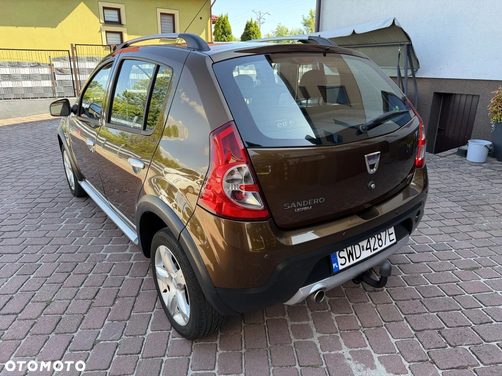 Dacia Sandero - 6