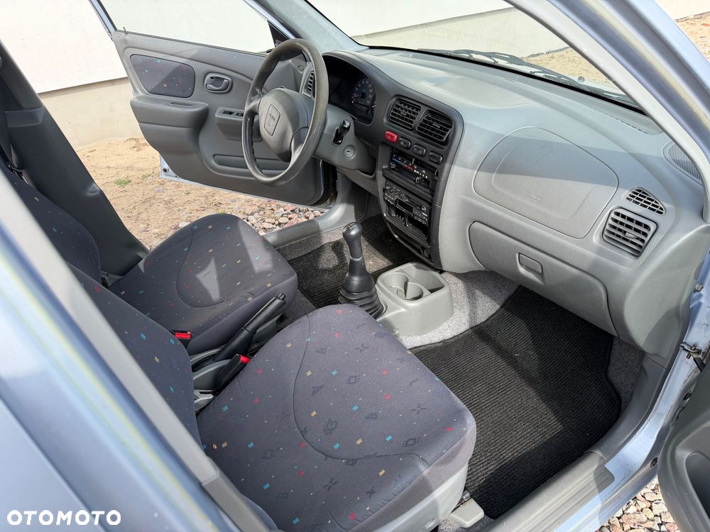 Suzuki Alto 1.1 GL - 12