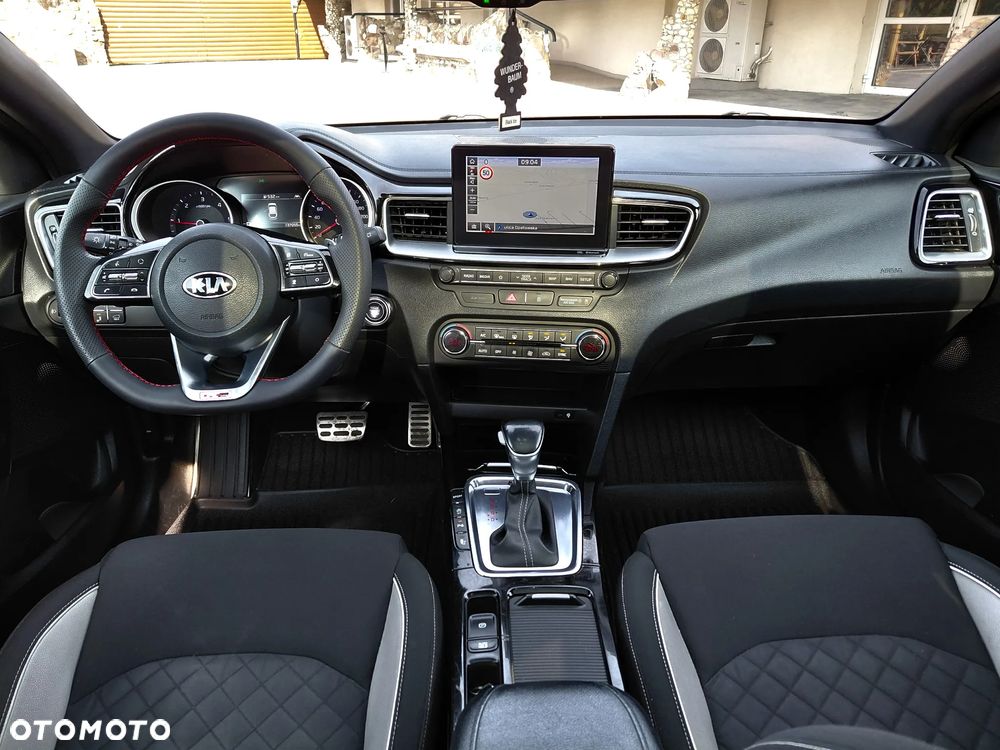 Kia ProCeed 1.6 CRDi GT Line DCT - 23