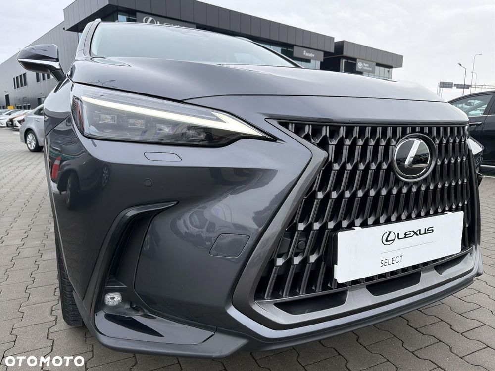 Lexus NX 350h Prestige AWD - 26