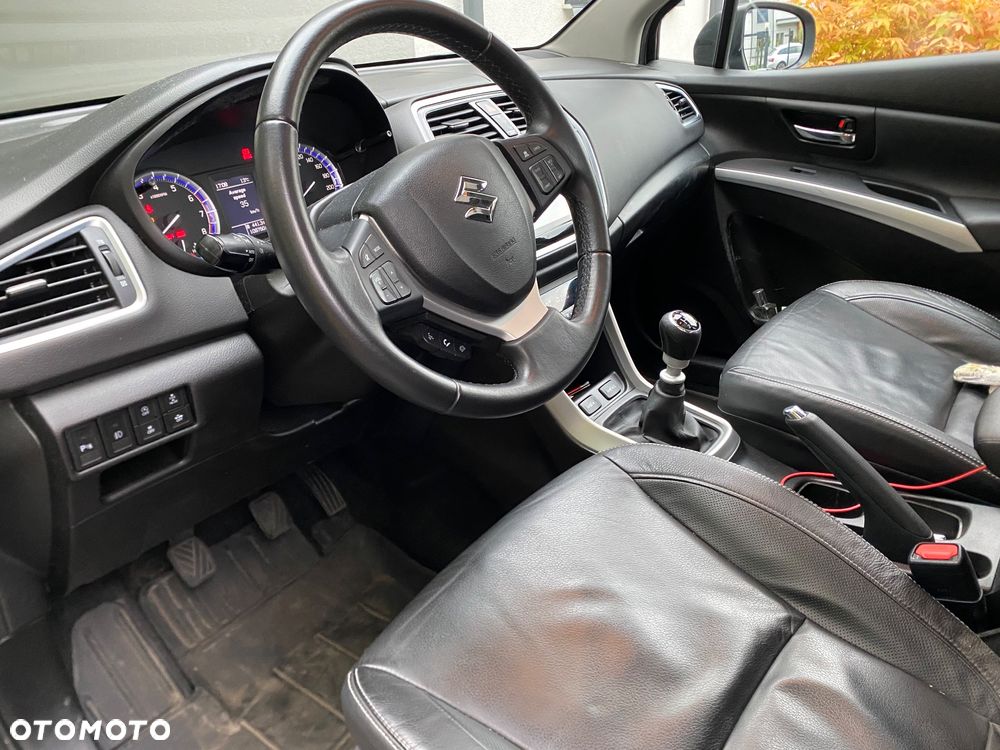 Suzuki SX4 S-Cross - 8