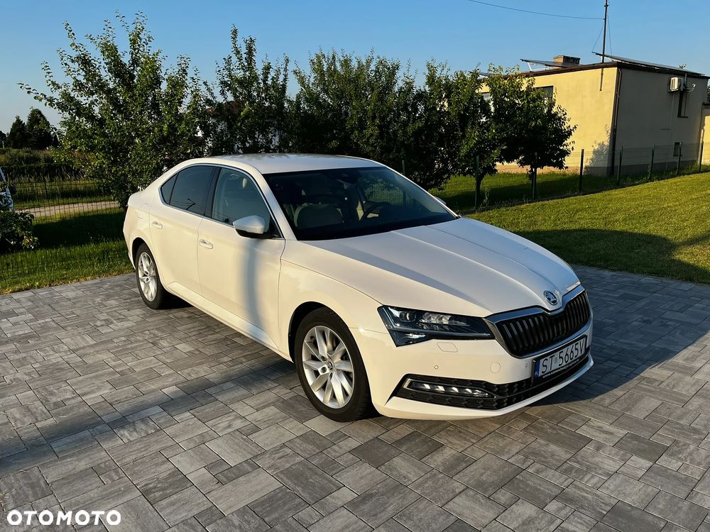Skoda Superb 2.0 TDI Style DSG - 2