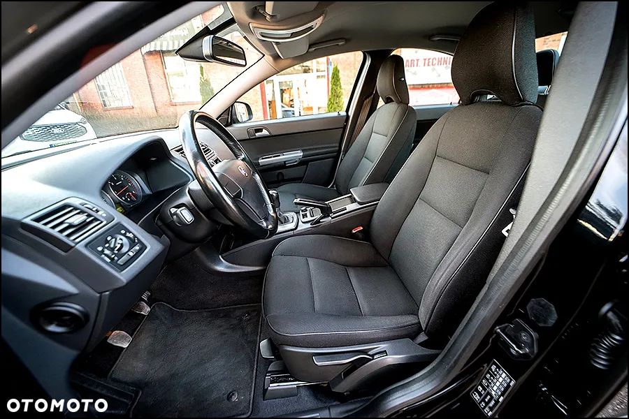 Volvo S40 - 30