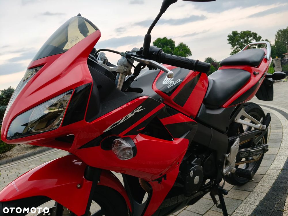 Honda CBR - 7