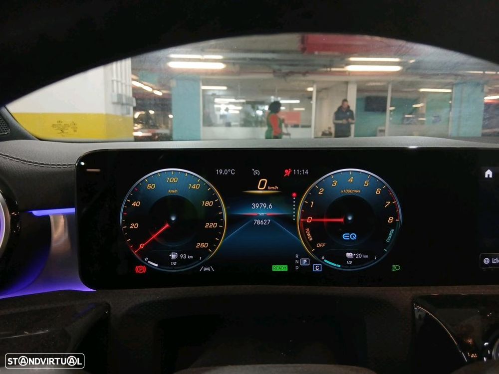 Mercedes-Benz CLA 250 e Shooting Brake AMG Line - 6