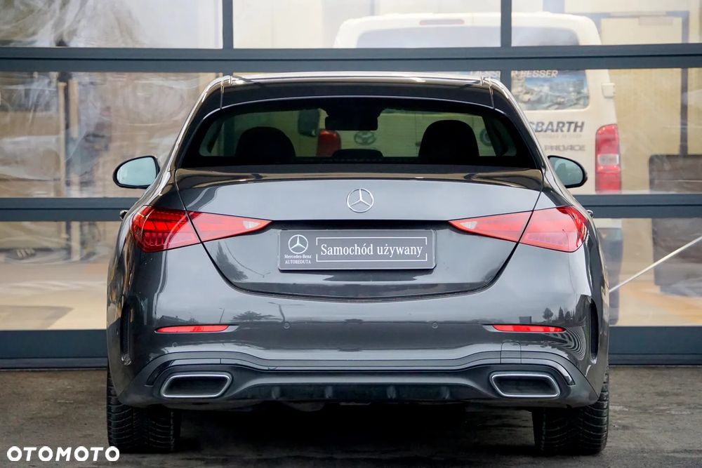 Mercedes-Benz Klasa C 180 9G-TRONIC AMG Line - 7