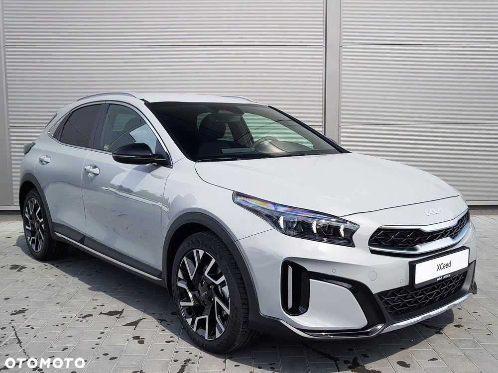 Kia XCeed 1.6 T-GDI Tribute DCT - 4