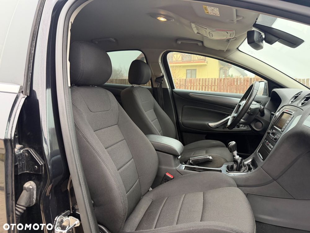 Ford Mondeo 2.0 TDCi Viva Titanium - 32