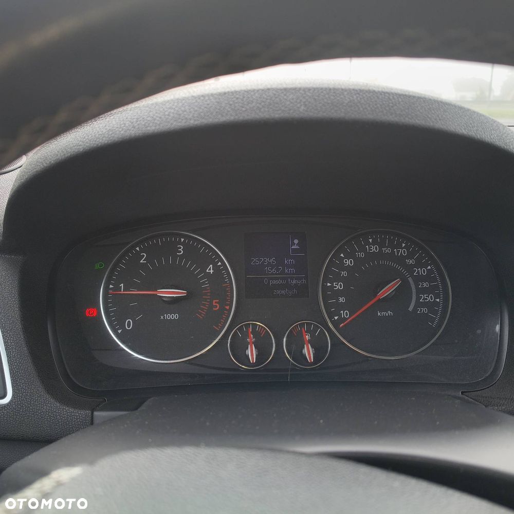 Renault Laguna 2015 photo 2