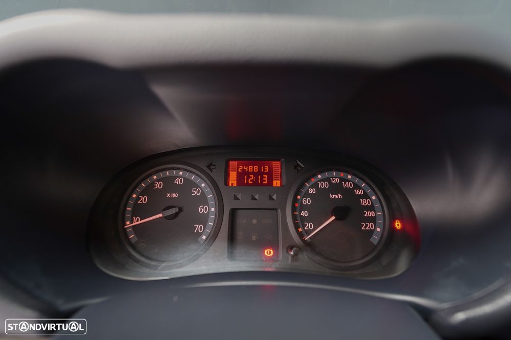 Renault Clio 1.5 dCi Extreme - 16