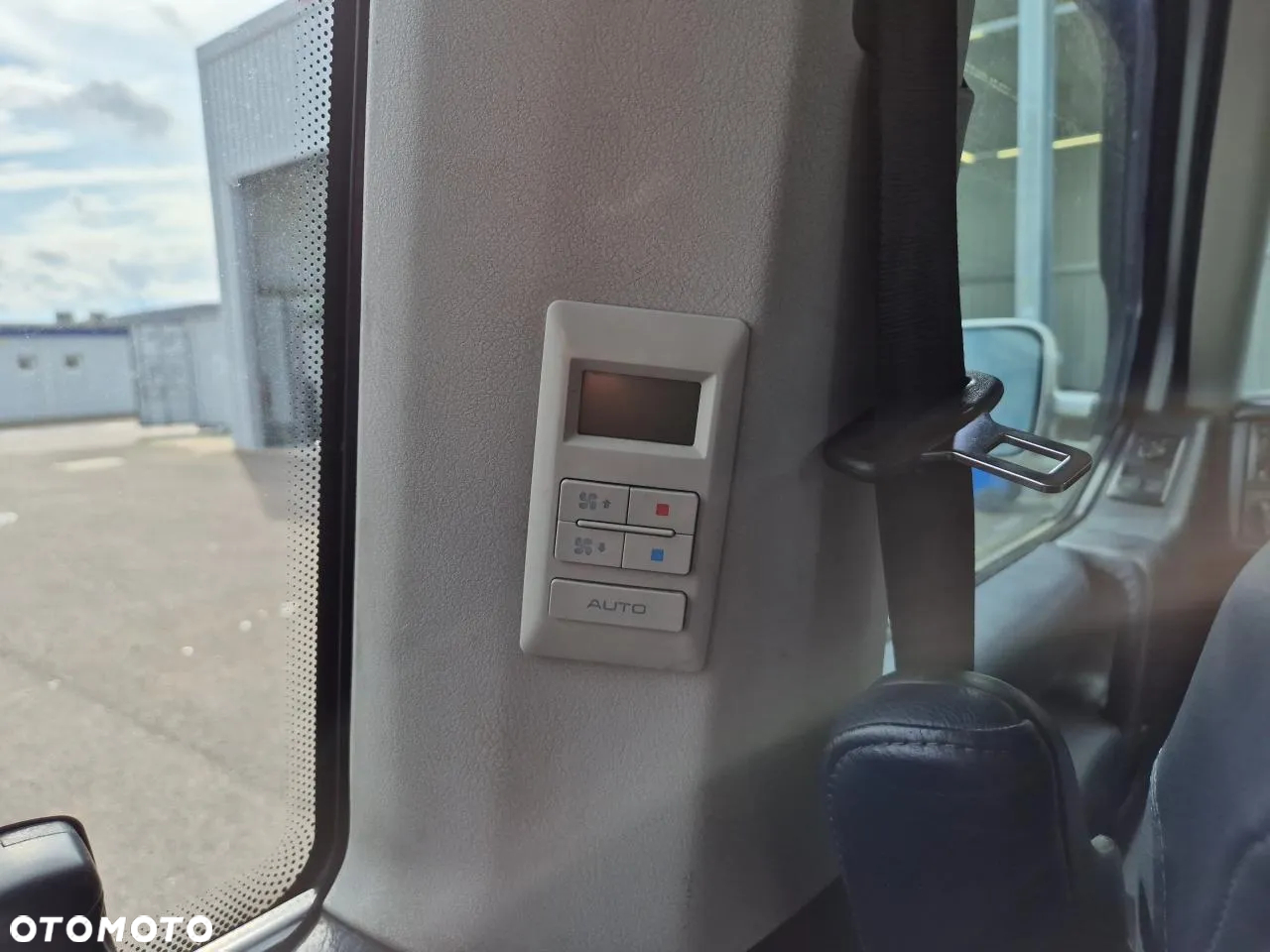 Volkswagen TRANSPORTER 2,5TDI 5 OSÓB HOLENDERKA - 7
