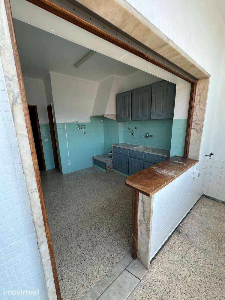 Apartamento T2, renovado, central - Grande imagem: 3/7
