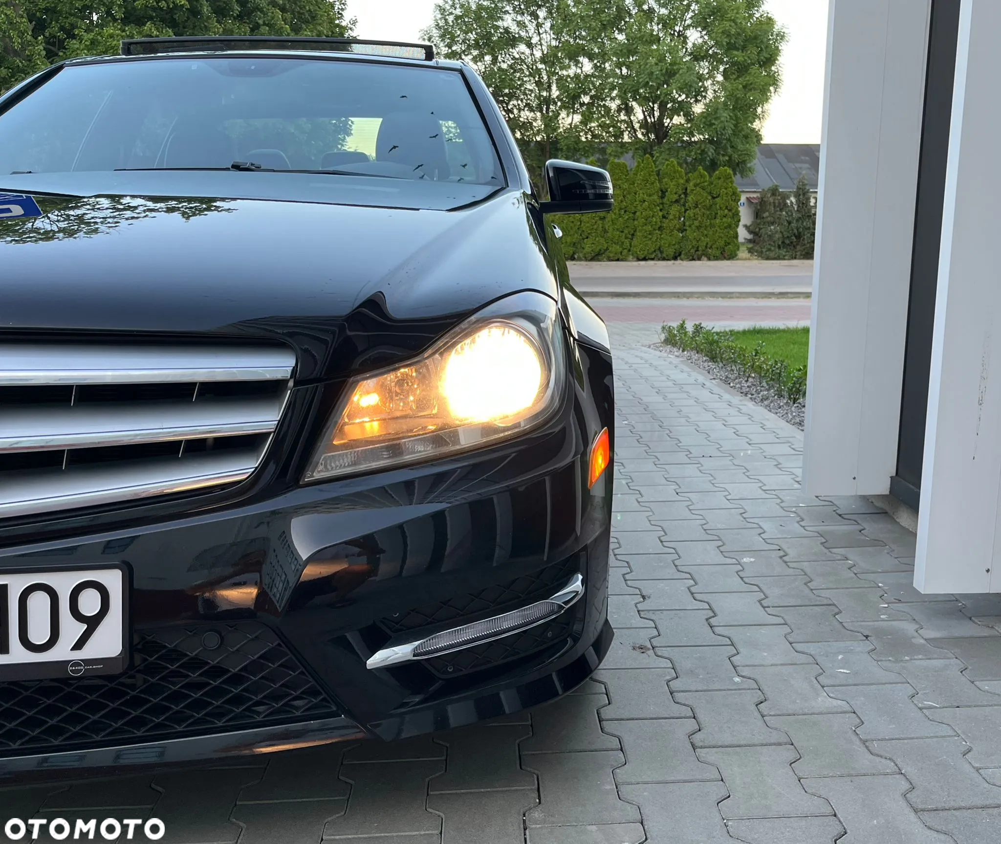 Mercedes-Benz Klasa C - 32