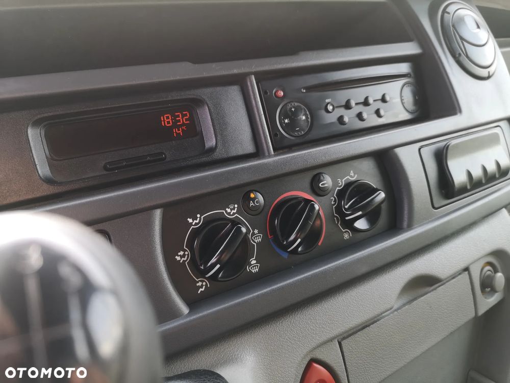 Renault Master - 17