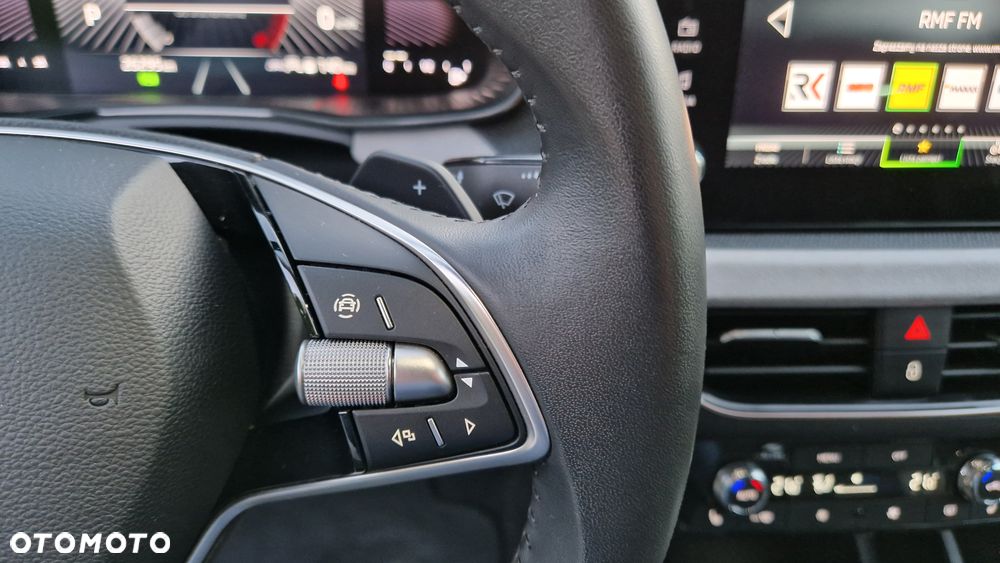 Skoda Scala 1.5 TSI Selection DSG - 11
