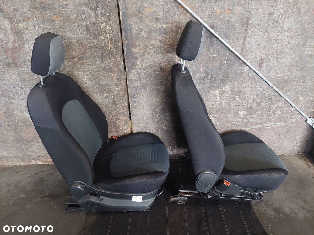 FOTELE KOMPLET LEWY PRAWY KANAPA TYŁ + BOCZKI FIAT GRANDE PUNTO I - 4