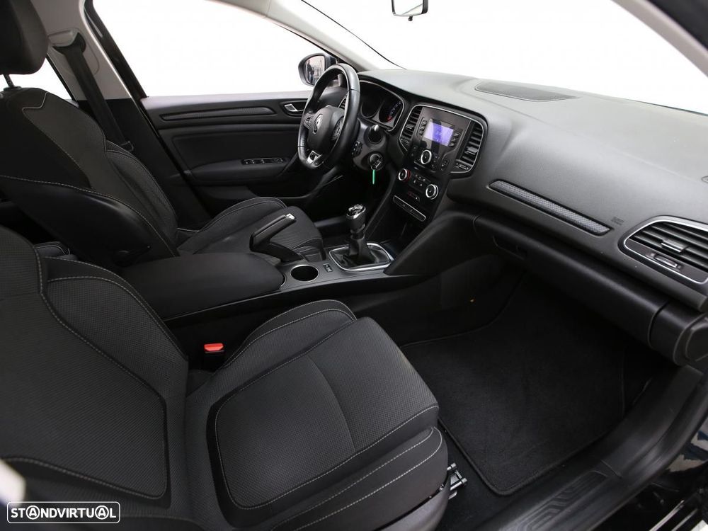 Renault Mégane 1.5 Blue dCi Zen - 8