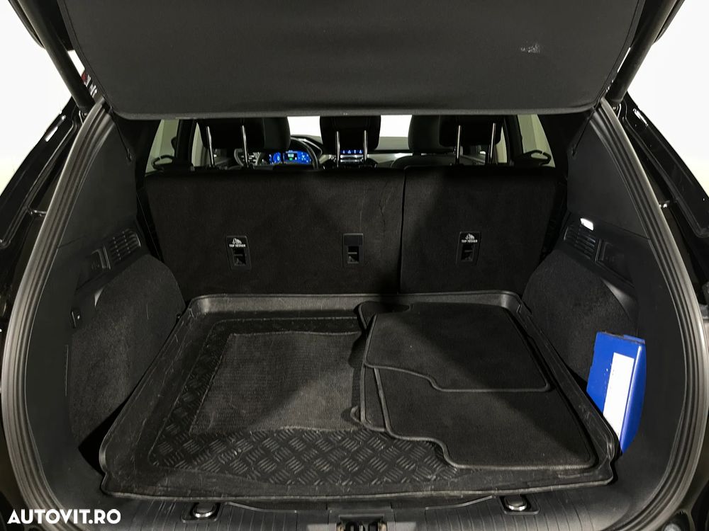 Ford Kuga 2.5 Duratec PHEV Titanium X - 13