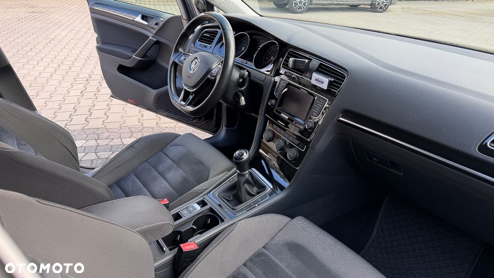 Volkswagen Golf 2.0 TDI BMT Highline - 11