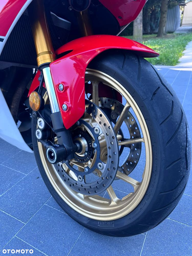 Yamaha R7 - 5