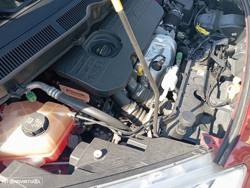 Ford Tourneo Courier 1.5 TDCi Titanium - 15