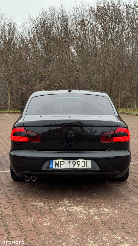 Skoda Superb 2.0 TDI Ambition - 23