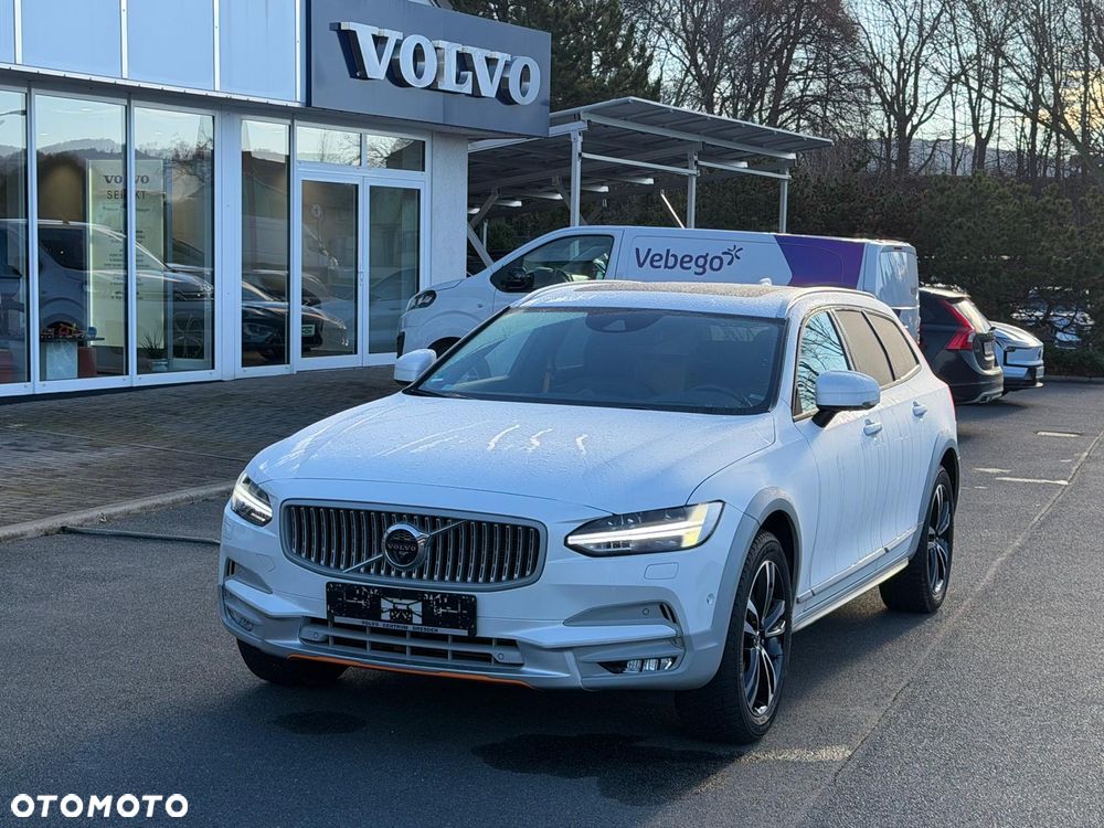 Volvo V90 - 2