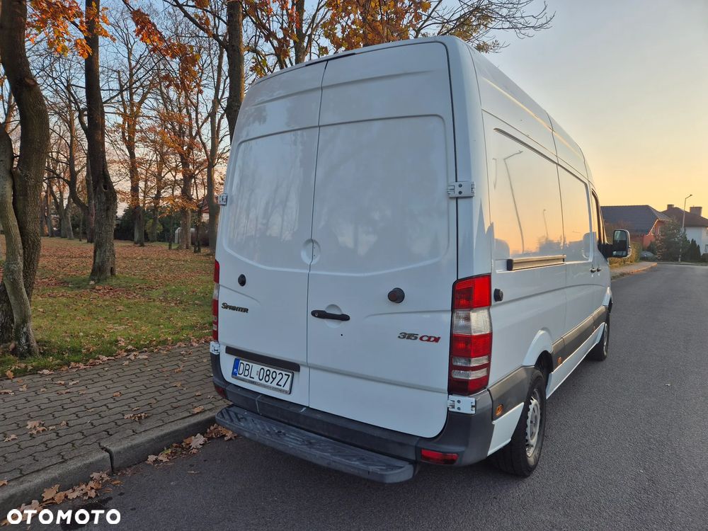 Mercedes-Benz SPRINTER - 29