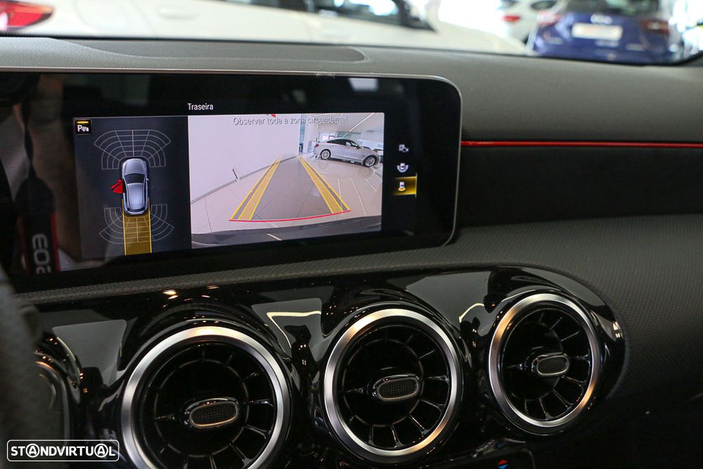 Mercedes-Benz A 180 d AMG Line Aut. - 19