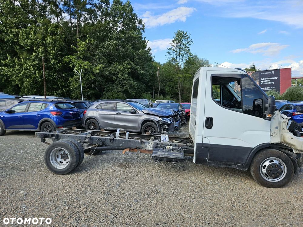 Iveco DAILY 35C15 3.0 DIESEL 150kM - 2