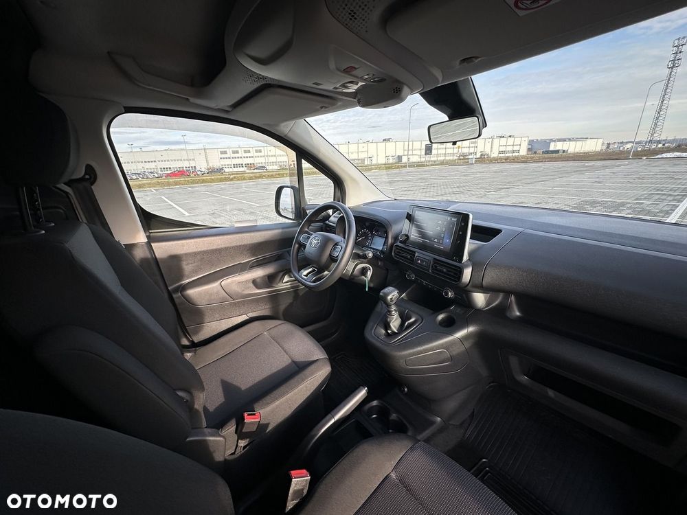 Toyota PROACE CITY - 16