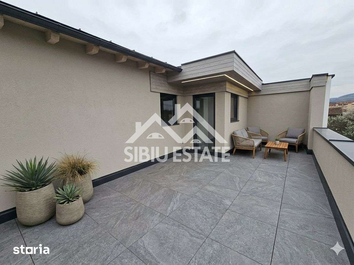 Casa Sibiu, 4 camere, terasa - Imagine principală: 3/10