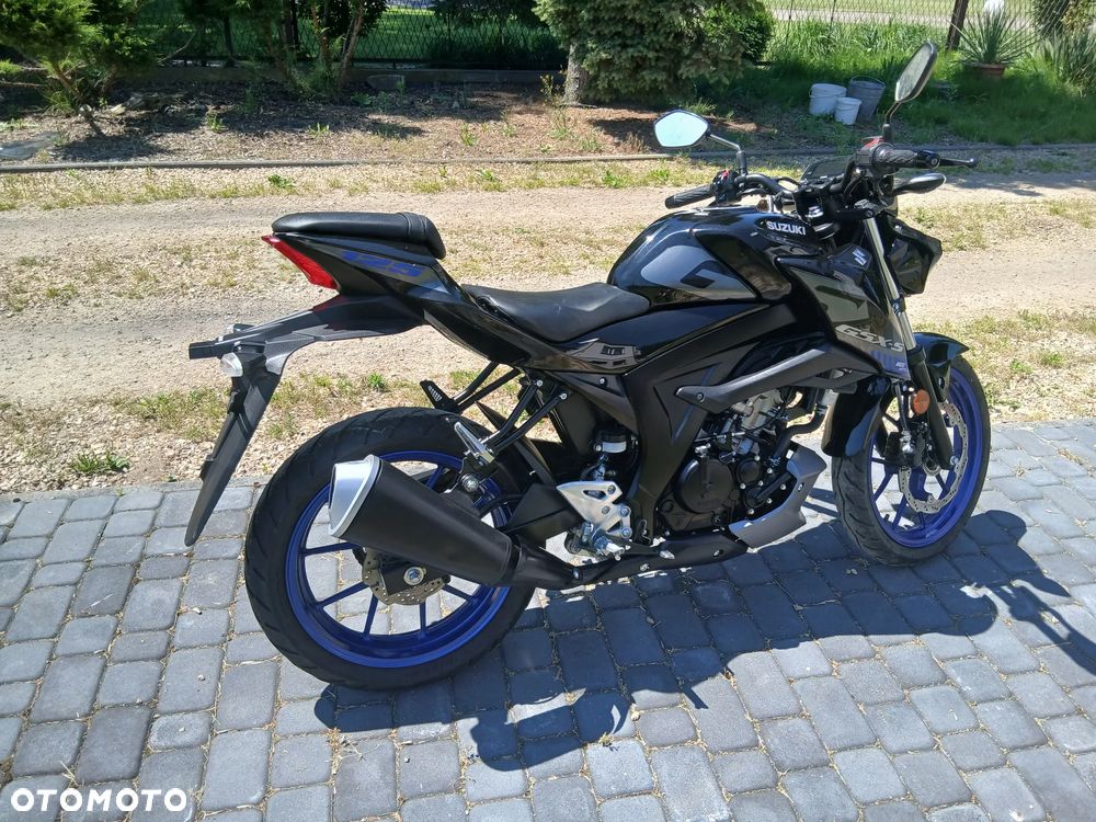 Suzuki GSX - 1