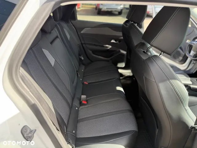Peugeot 308 SW 1.2 PureTech GPF Allure Pack S&S EAT8 - 29