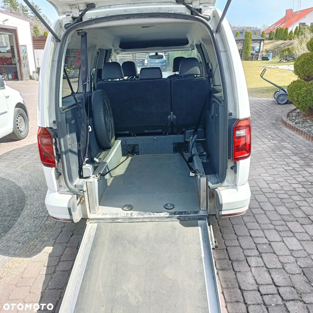 Volkswagen Caddy 2.0 TDI Comfortline DSG - 3