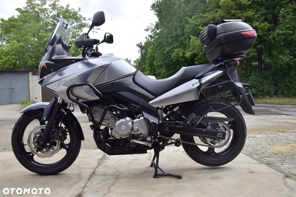 Suzuki V-STROM - 3