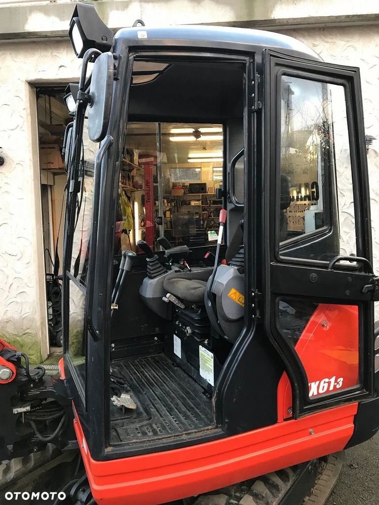 Kubota KX61-3 + 4 łyżki - 8