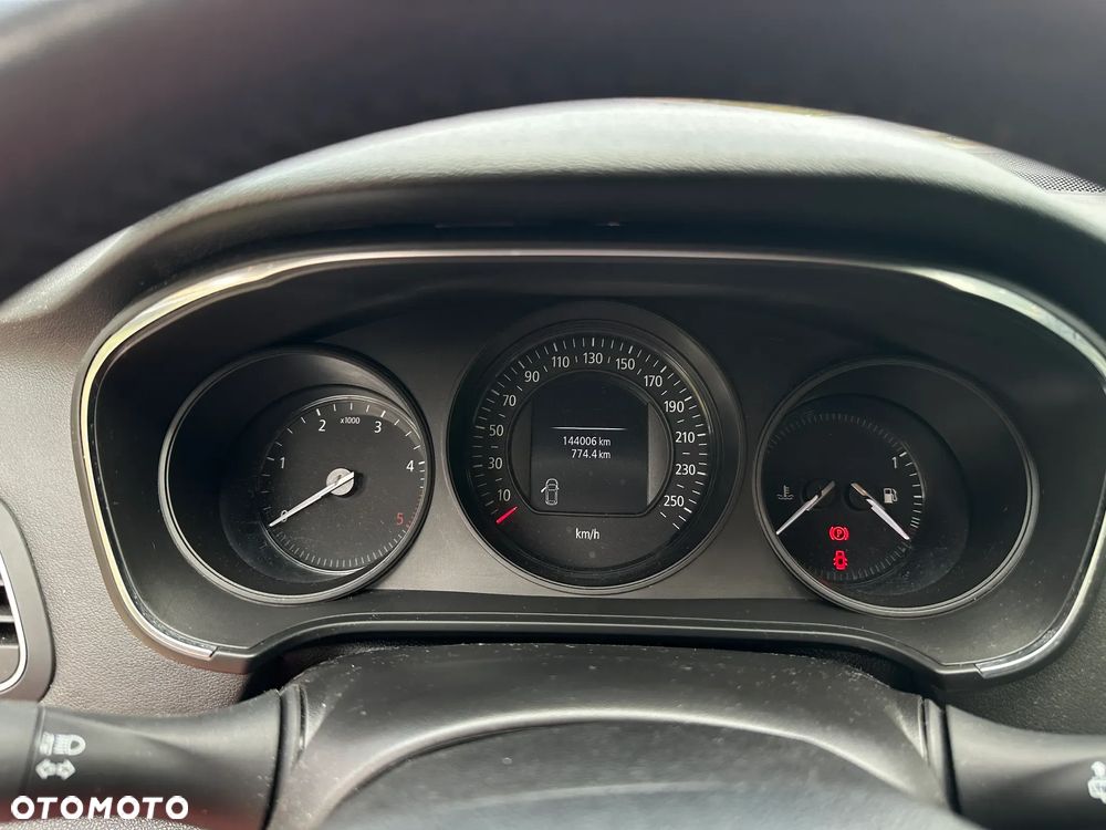 Renault Megane 1.5 dCi Zen - 13