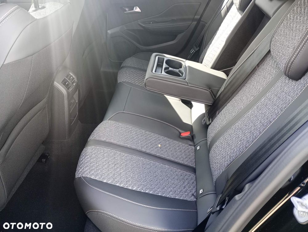 Peugeot 308 1.2 mHEV Allure S&S e-DCS6 - 14