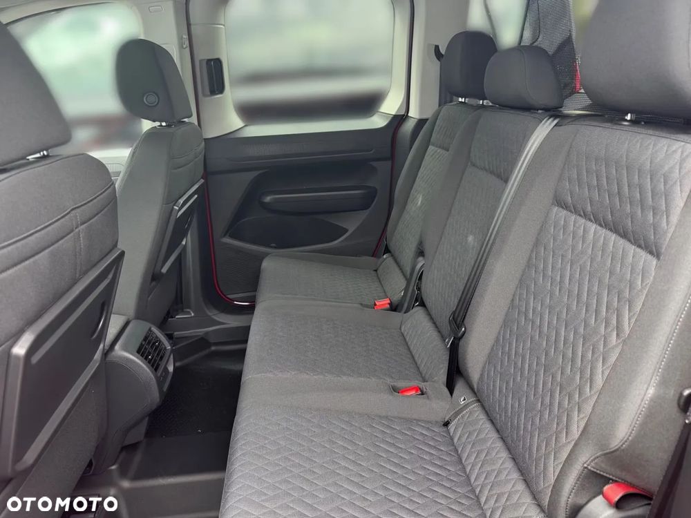 Volkswagen Caddy - 12