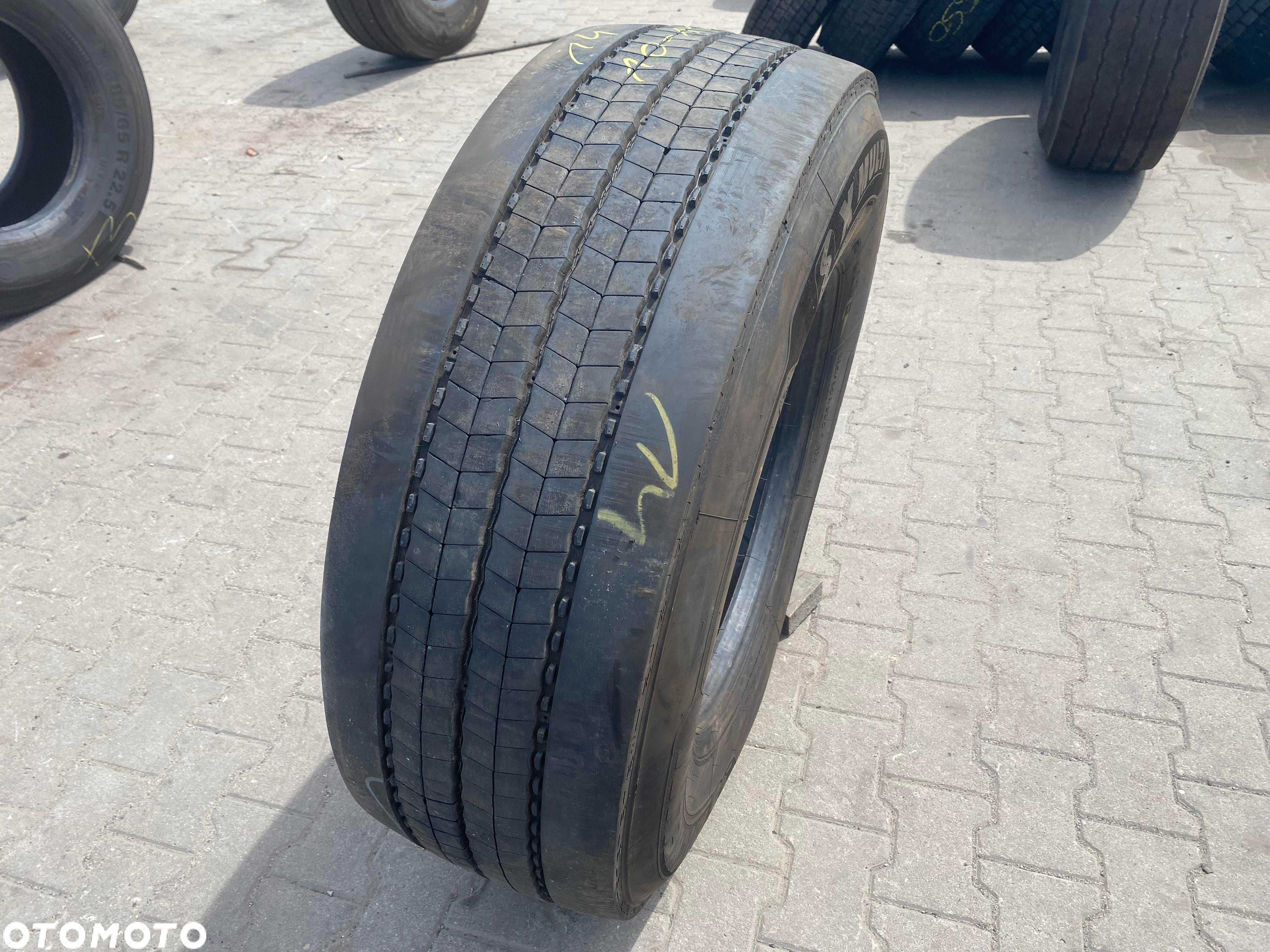 385/65R22.5 Opona MICHELIN X MULTI Z 10-11mm Przód XMULTI - 1