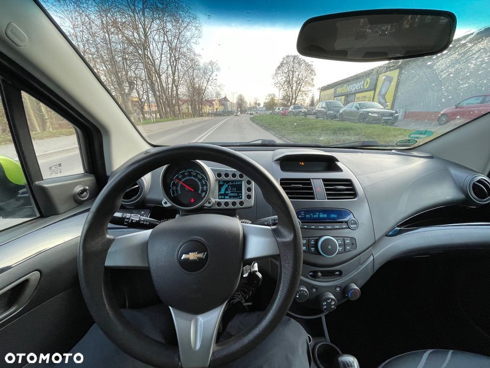Chevrolet Spark 1.0 LS+ Design - 11