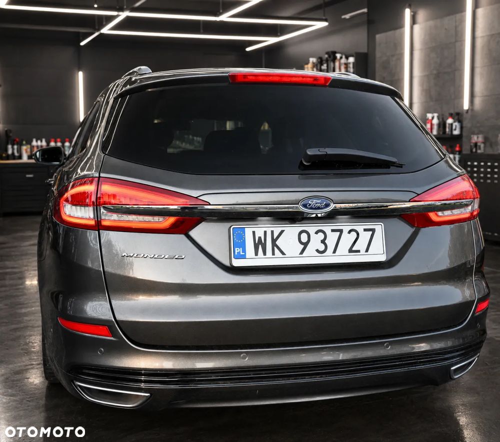 Ford Mondeo - 22