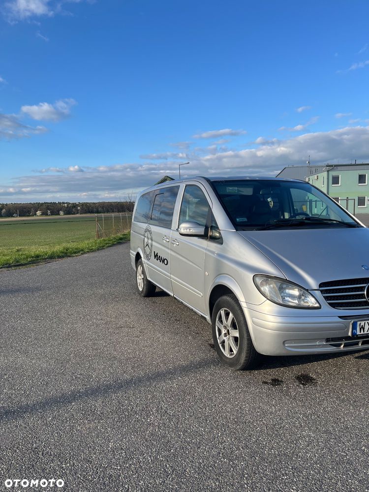 Mercedes-Benz Viano - 1